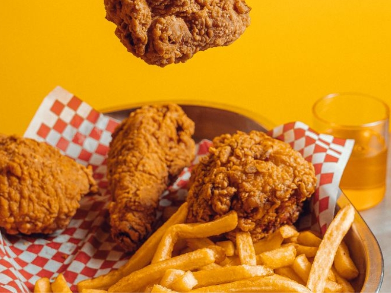 Buy Premium Wax Paper for Food Wrapping, Baking &amp; Storage blog post thumbnail