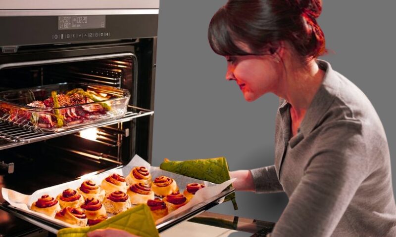 Can Wax Paper Go in the Oven